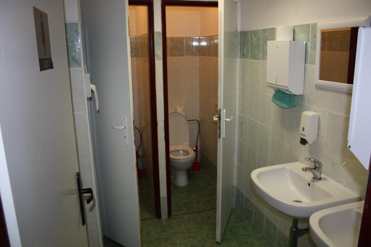 Sporthotel Bk Pod Lipou Roudnice nad Labem Exterior photo