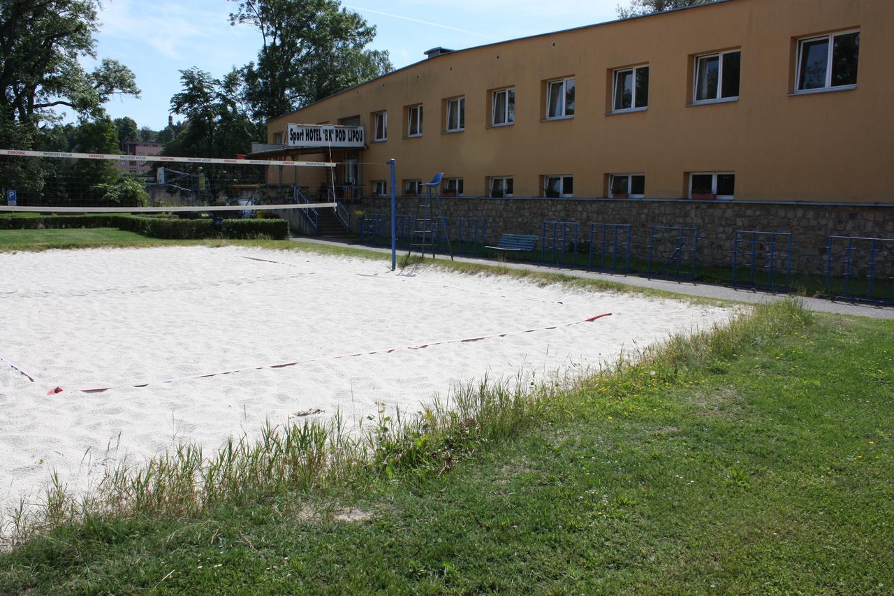 Sporthotel Bk Pod Lipou Roudnice nad Labem Exterior photo